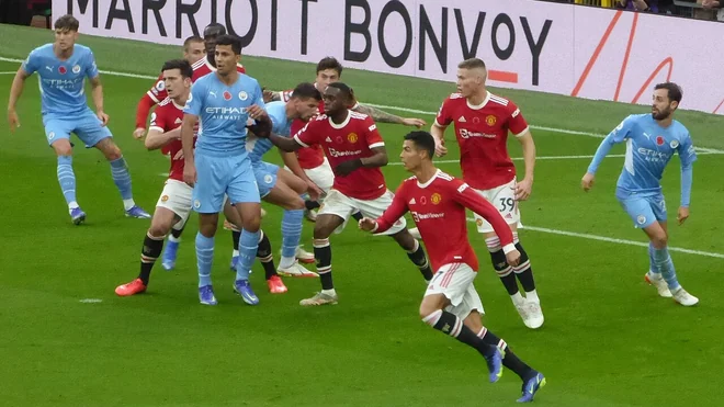 El Manchester United apunta al mediocampista Mamadou Sangare