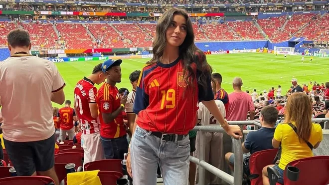 Lamine Yamal's girlfriend attends Spain vs Saudi Arabia match