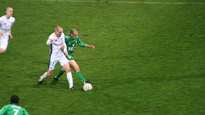 Saint-Etienne expresses support for former youth player Kenzo Kies