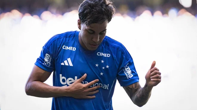 Cruzeiro vence a Defensor en un intenso amistoso