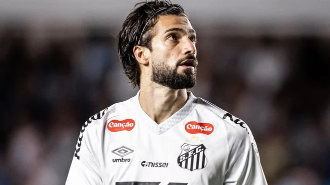 Santos rescinde el contrato de préstamo de Lautaro Díaz