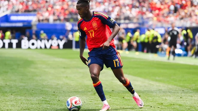 Nico Williams returns to action for Spain at the World Cup