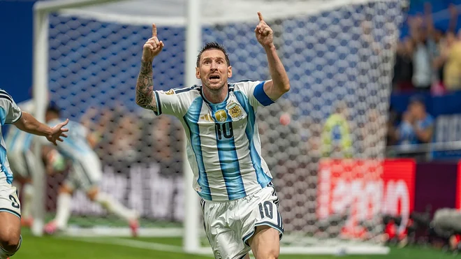 AI predicts outcome of England vs Argentina World Cup semifinal