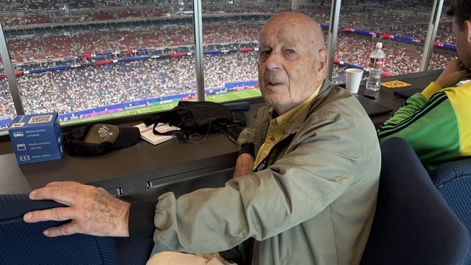 Hartmut Scherzer: The journalist reporting on his 17th World Cup