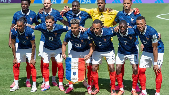Didier Deschamps: France had a shameful first half against England