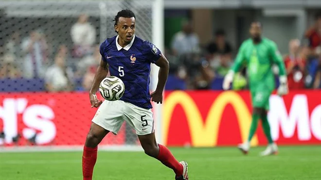 Jules Koundé: "Quiero hacer una temporada aún mejor con el Barcelona"