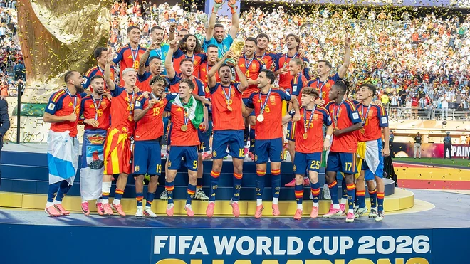Lamine Yamal celebrates World Cup success with girlfriend Ines Garcia