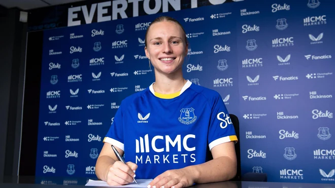 Everton sign Australia striker Holly McNamara