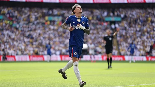 Aston Villa reach agreement for Alejandro Garnacho transfer