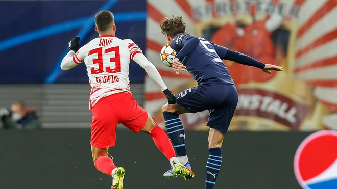 John Stones completes move to Inter Milan