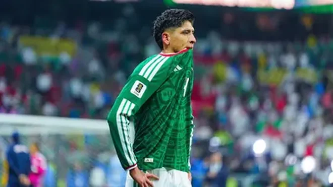 Edson Álvarez regresa al once titular del West Ham