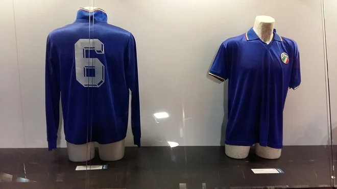 Maldini consideró a De Rossi y Grosso para el puesto de entrenador
