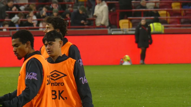 El Getafe negocia el regreso del delantero del Bournemouth Enes Ünal