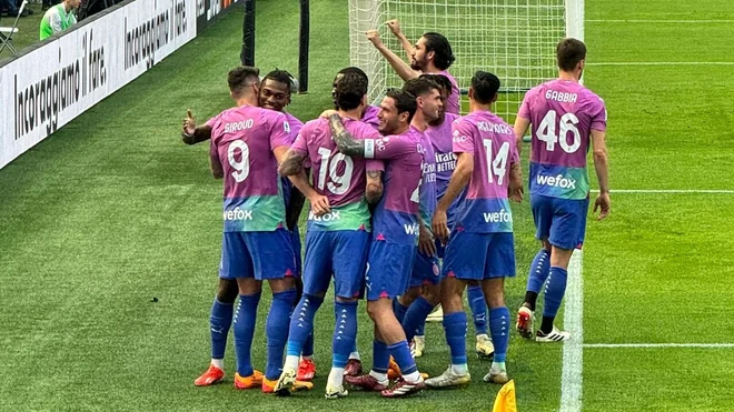 El Milan mantiene su postura por el traspaso de Rafael Leao