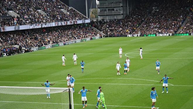 El Wolverhampton ficha al internacional galés Jordan James