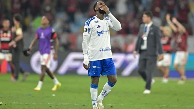 Gerson's reaction to Cruzeiro's comeback goal sparks fan outrage