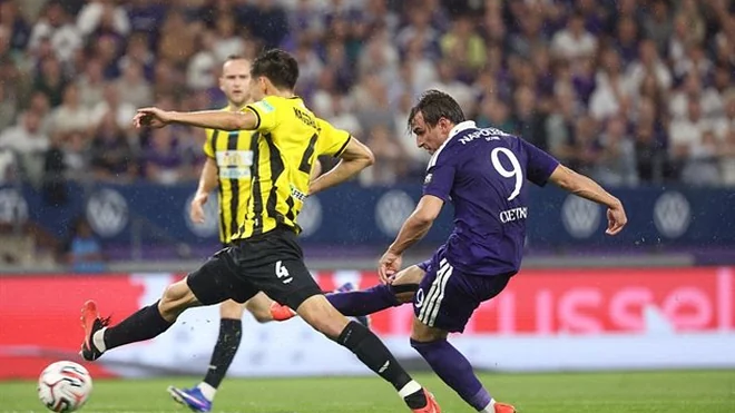 Europa League: Benfica, Anderlecht, Salzburg, and Besiktas reach the main stage