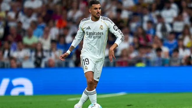 Dani Ceballos returns to Real Betis