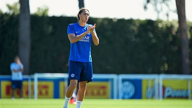 Pio Esposito signs long-term contract extension with Inter Milan until 2032