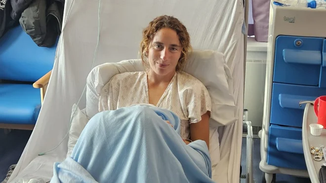 La entrenadora del Burnley, Jackie Bachteler, habla sobre su lucha contra la sepsis