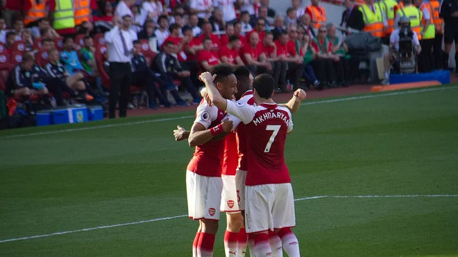 Aubameyang matches rare La Liga scoring record