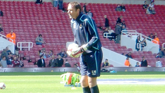 Former West Ham goalkeeper Ludek Miklosko dies aged 64