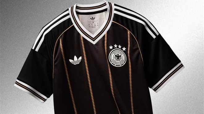 UEFA bans Germany from wearing retro kit against the Netherlands