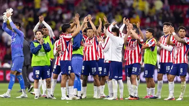 ¿Cuánto tiempo tardaron en construir los nuevos estadios del futbol mexicano?