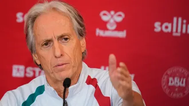 Vitinha elogia al técnico Jorge Jesus tras la victoria post-Ronaldo