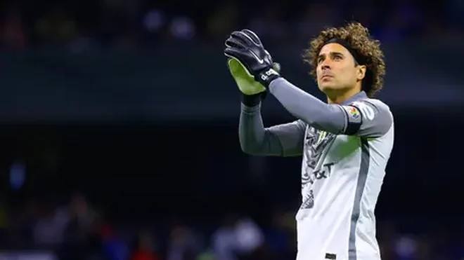 Ajaccio lanza camiseta exclusiva para inmortalizar a Guillermo Ochoa