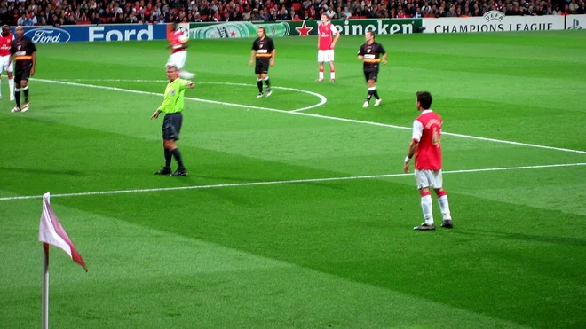 Cesc Fabregas returns to Old Trafford with memories of 'Pizzagate'