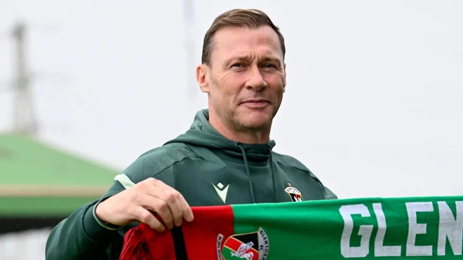 Duncan Ferguson's first game as Glentoran boss postponed