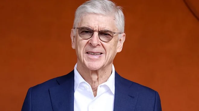 Arsene Wenger attends Russia U-15 match at FIFA tournament in Azerbaijan