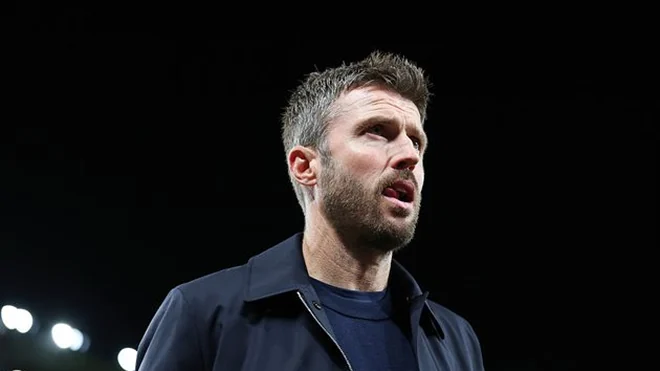 El Manchester United decide no despedir a Michael Carrick