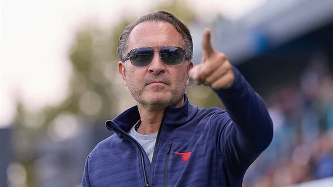 El presidente del Milan, Gerry Cardinale, anuncia actividad en el mercado de invierno